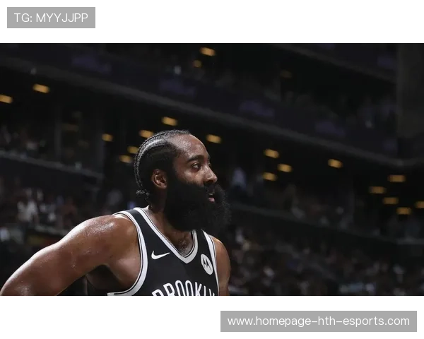 哈登换发型太惊艳，粉丝：这是新战术吗？