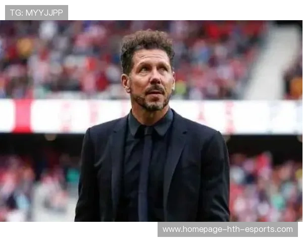 足球裁判罕见道歉：我吹错了