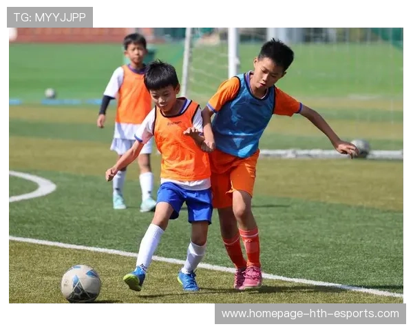 青少年足球训练营引入科学营养 管理理念，青少年足球训练营价格